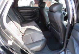 2019 Honda Accord Sedan - Image 29