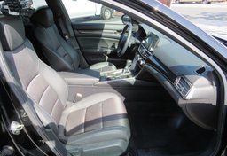 2019 Honda Accord Sedan - Image 23