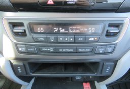 2016 Honda Pilot - Image 38