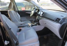 2016 Honda Pilot - Image 24