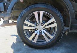 2016 Honda Pilot - Image 17