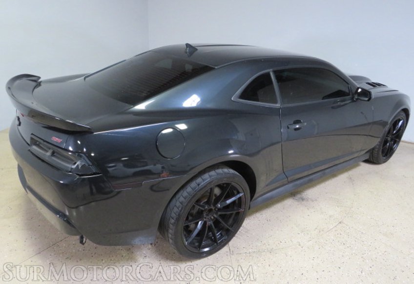 2014 Chevrolet Camaro - Image 8