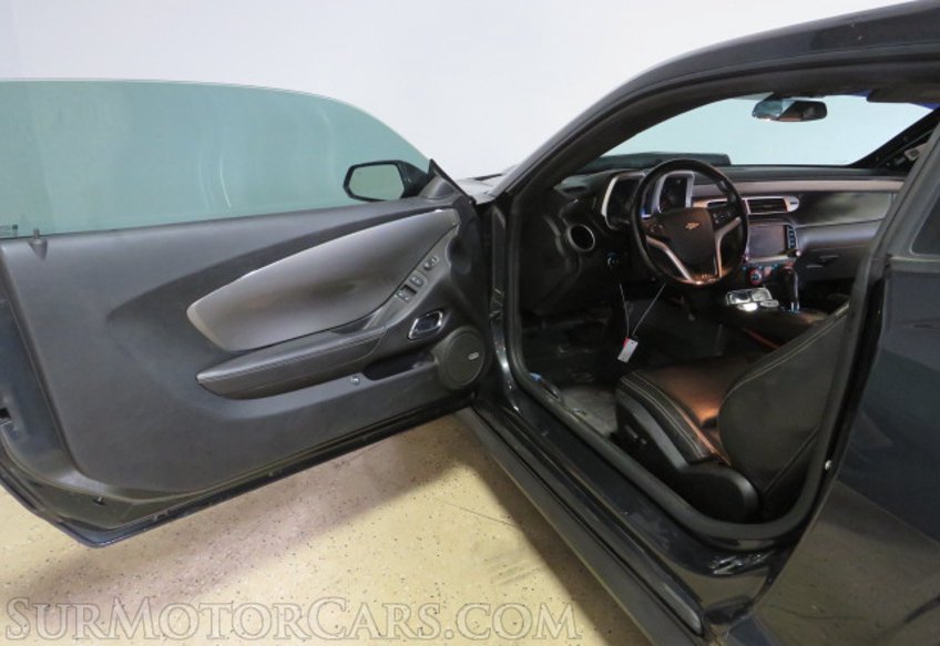 2014 Chevrolet Camaro - Image 17