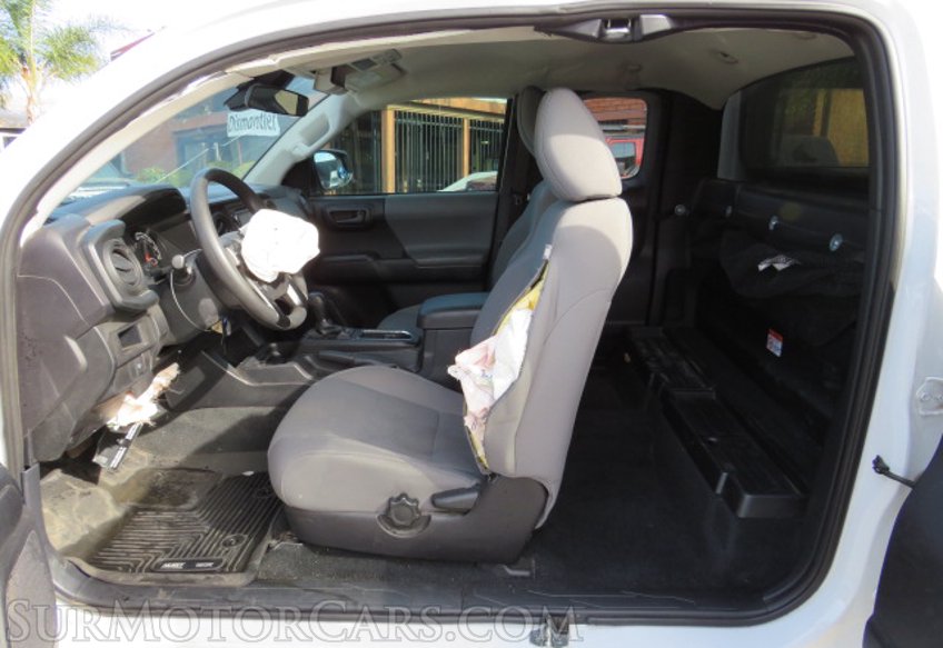 2019 Toyota Tacoma 4WD - Image 25