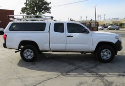 2019 Toyota Tacoma 4WD - Image 11