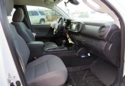 2019 Toyota Tacoma 4WD - Image 30