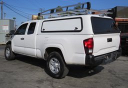 2019 Toyota Tacoma 4WD - Image 8