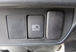 2019 Toyota Tacoma 4WD - Image 38