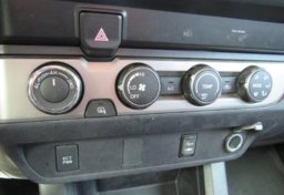 2019 Toyota Tacoma 4WD - Image 43
