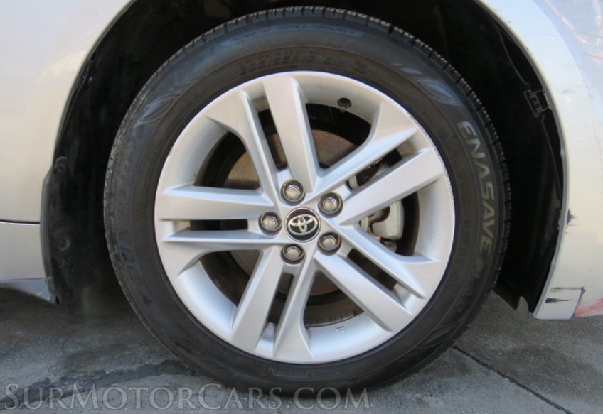 2021 Toyota Corolla Hatchback - Image 20