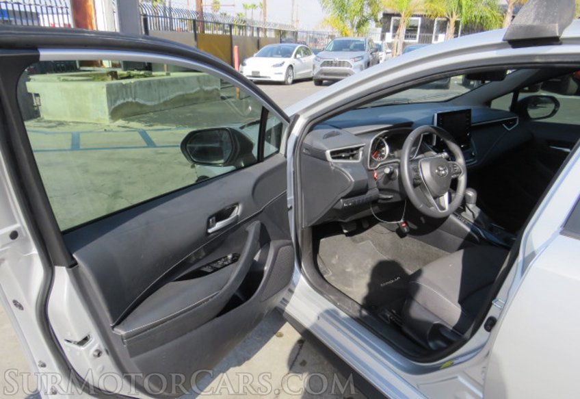 2021 Toyota Corolla Hatchback - Image 21