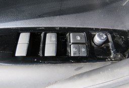 2021 Toyota Corolla Hatchback - Image 36