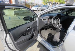 2021 Toyota Corolla Hatchback - Image 21