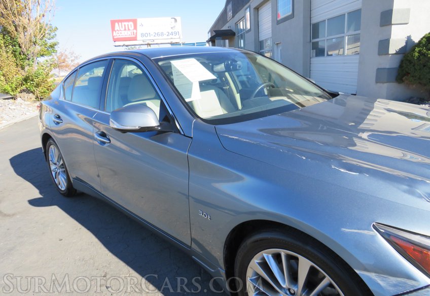 2018 Infiniti Q50 - Image 13