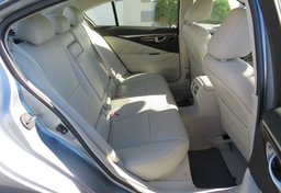 2018 Infiniti Q50 - Image 31