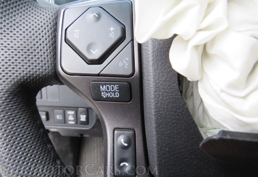 2022 Toyota Tacoma 4WD - Image 34