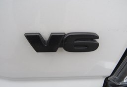 2022 Toyota Tacoma 4WD - Image 16