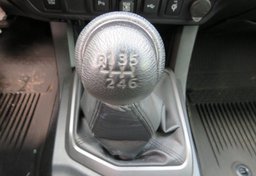 2022 Toyota Tacoma 4WD - Image 42