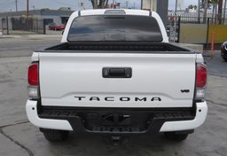 2022 Toyota Tacoma 4WD - Image 12