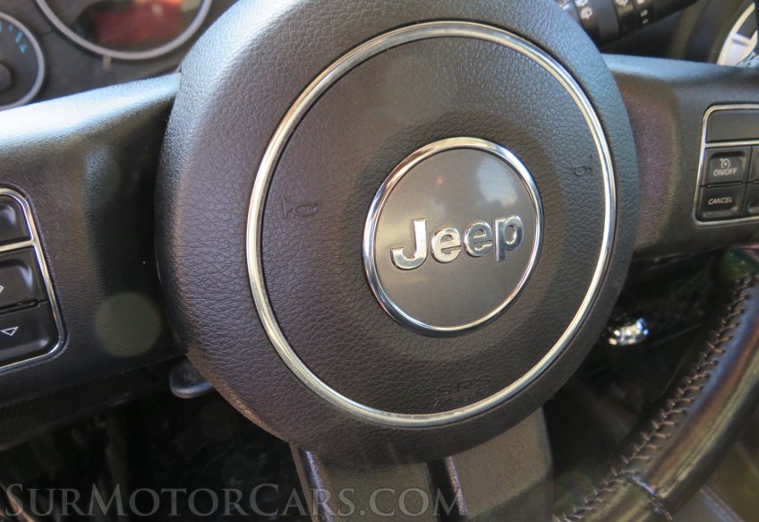 2012 Jeep Wrangler Unlimited - Image 29