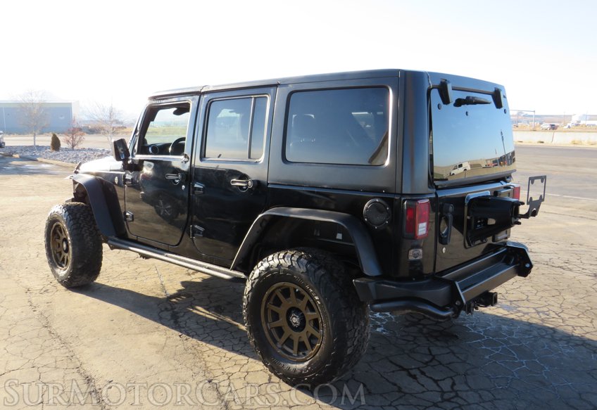 2012 Jeep Wrangler Unlimited - Image 7