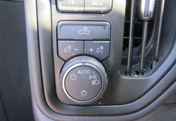 2022 Chevrolet Silverado 1500 - Image 40