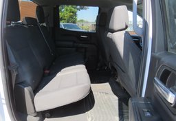 2022 Chevrolet Silverado 1500 - Image 32