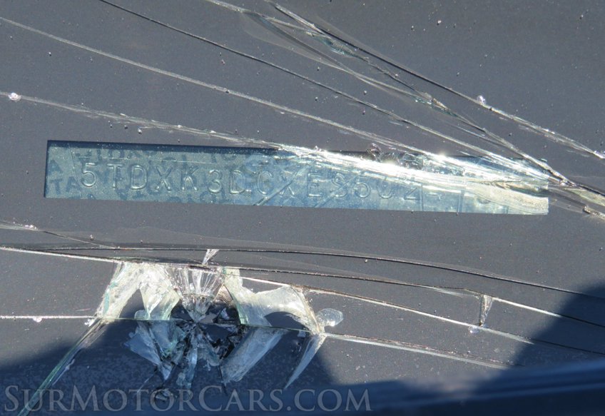 2014 Toyota Sienna - Image 61