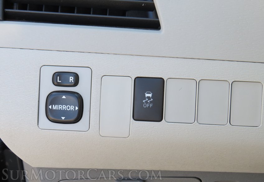 2014 Toyota Sienna - Image 48