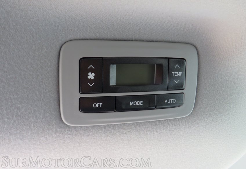 2014 Toyota Sienna - Image 46