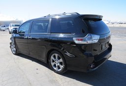 2014 Toyota Sienna - Image 7
