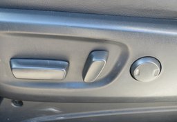 2014 Toyota Sienna - Image 51