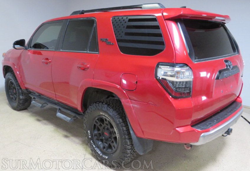 2021 Toyota 4Runner - Image 5