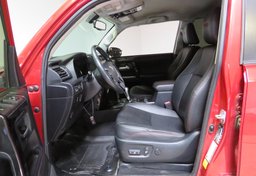 2021 Toyota 4Runner - Image 28