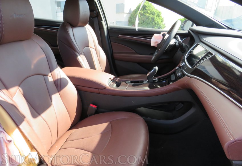 2019 Buick LaCrosse - Image 22