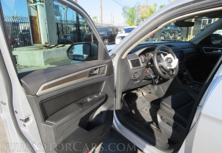 2018 Volkswagen Atlas - Image 20