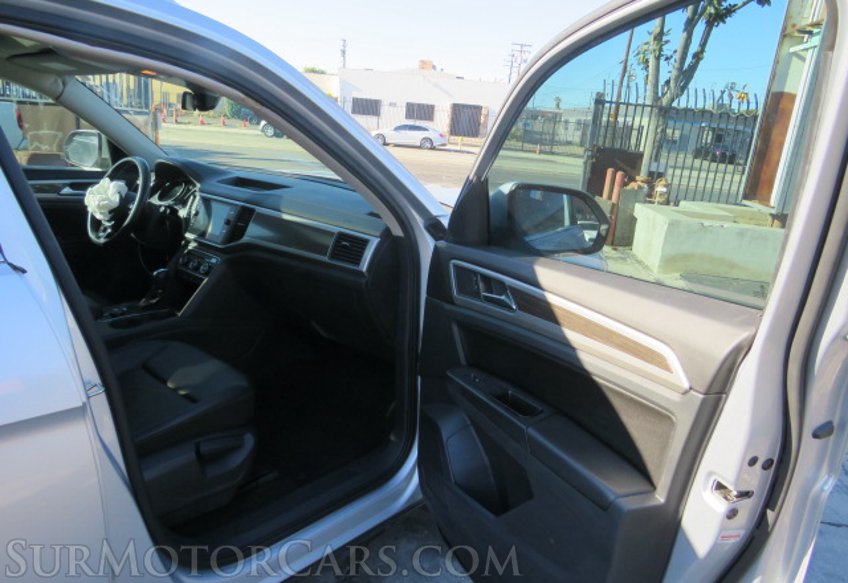 2018 Volkswagen Atlas - Image 21