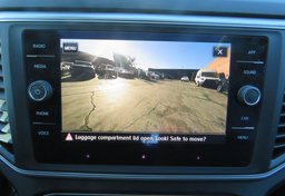 2018 Volkswagen Atlas - Image 37