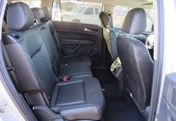 2018 Volkswagen Atlas - Image 29