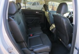 2018 Volkswagen Atlas - Image 31