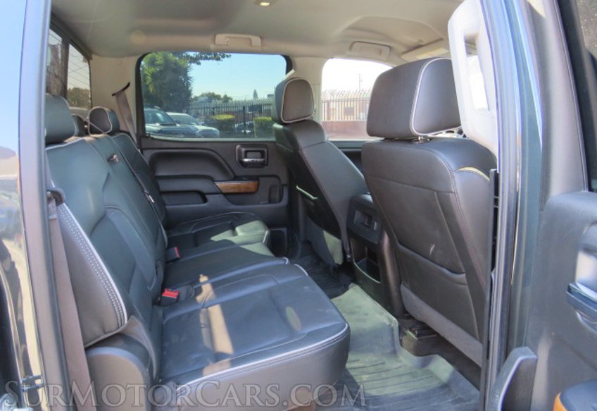 2017 Chevrolet Silverado 2500HD - Image 33