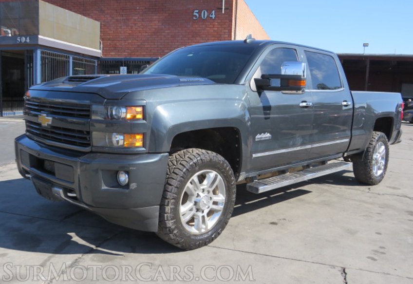 2017 Chevrolet Silverado 2500HD - Image 3