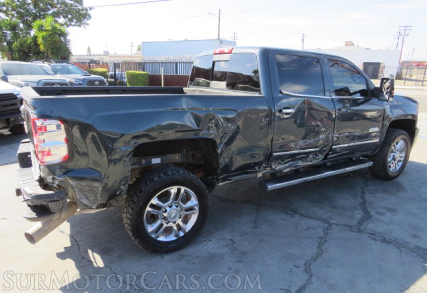 2017 Chevrolet Silverado 2500HD - Image 9