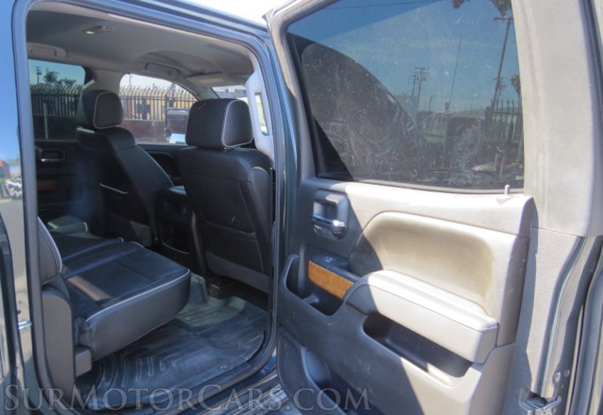 2017 Chevrolet Silverado 2500HD - Image 27