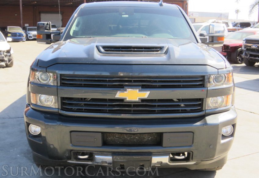 2017 Chevrolet Silverado 2500HD - Image 11