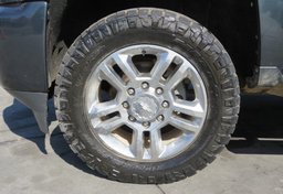 2017 Chevrolet Silverado 2500HD - Image 23