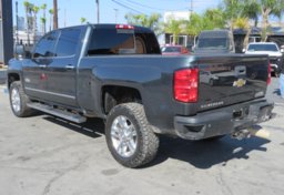 2017 Chevrolet Silverado 2500HD - Image 8