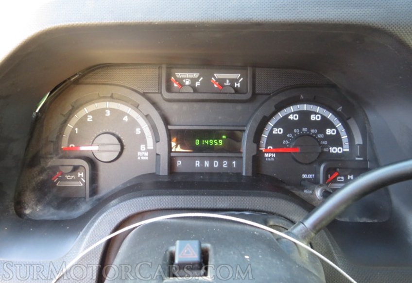 2011 Ford Econoline Cargo Van - Image 28