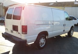 2011 Ford Econoline Cargo Van - Image 7