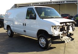 2011 Ford Econoline Cargo Van - Image 4